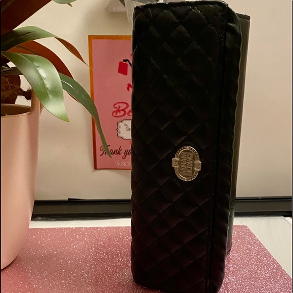 “ Armani Exchange “ Black Wallet - Picture 11 of 13